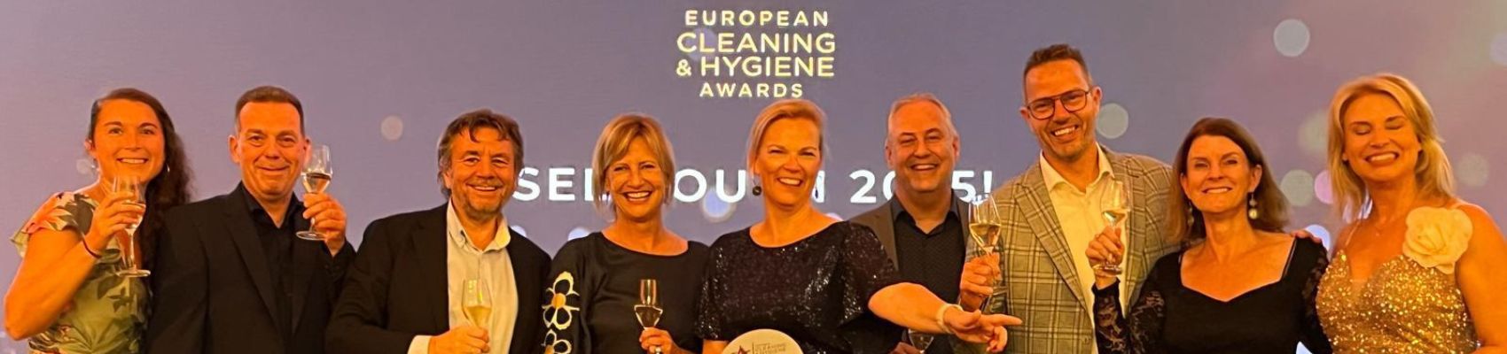 Diane van Dijk wint Europese Leader of Year Award