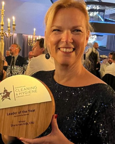 Diane van Dijk wint Europese Leader of Year Award